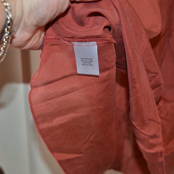 JW Love & Liberty Slip - Picture 4 of 5